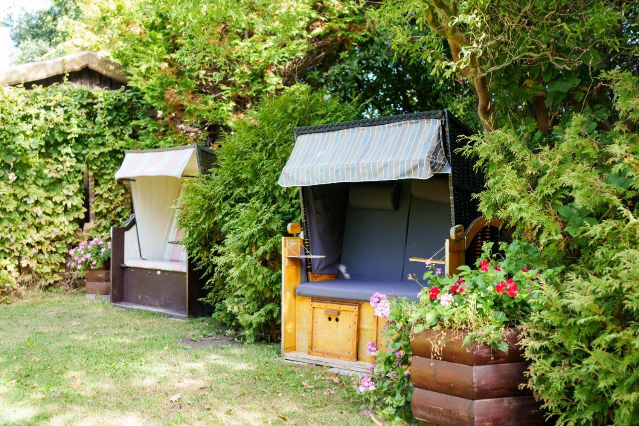 Landhaus Nienhagen Luaran gambar